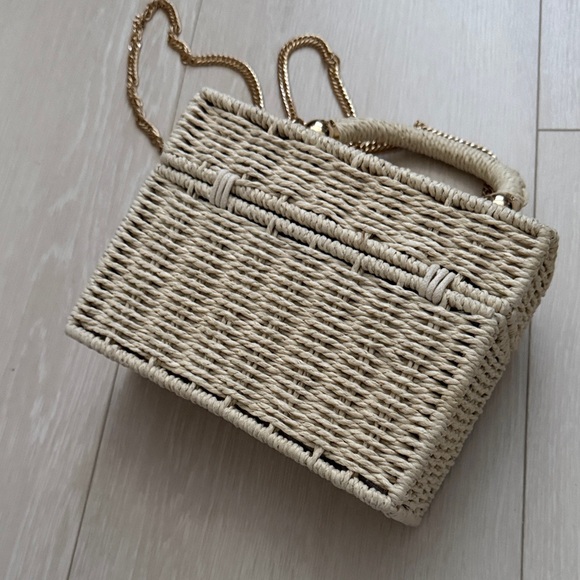 Rattan Woven Square Structured Mini Bag with Gold Chain - Picture 6 of 11
